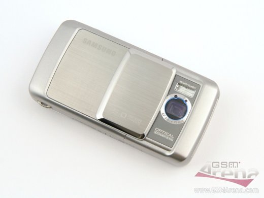    Samsung G800