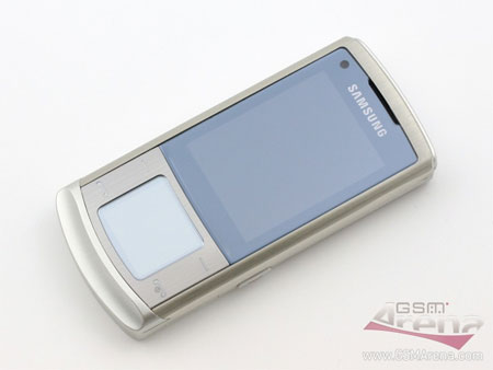 Samsung U900 Soul: ,    