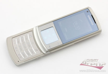 Samsung U900 Soul: ,    