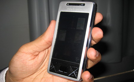  Sony Eicsson Xperia X1