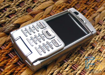  Sony Ericsson P990i