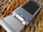 Sony Ericsson P990i:  -  Wi-Fi ( 1)