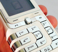  Nokia 7260 