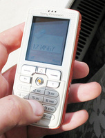    Sony Ericsson W800