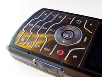    Motorola SLVR L7:   