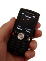    Sony Ericsson W810i