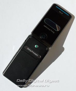  Sony Ericsson Z770