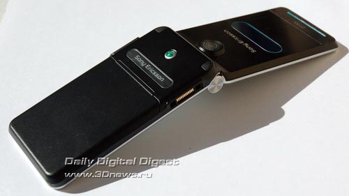  Sony Ericsson Z770