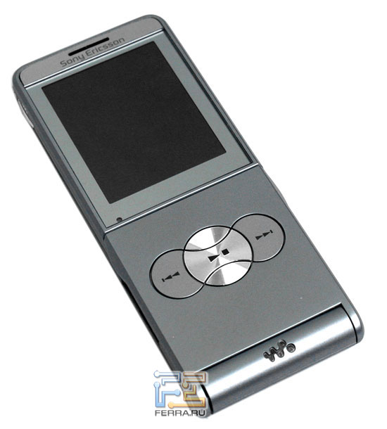 Sony Ericsson W350i 1