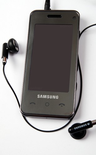  Samsung F490