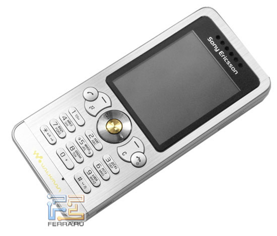 Sony Ericsson W302i 1