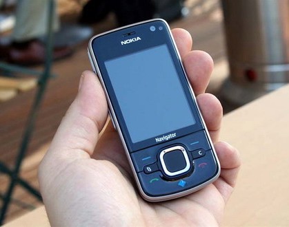 Nokia 6210 Navigator
