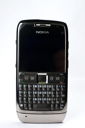  Nokia E71