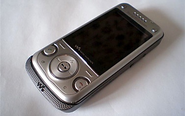 Sony Ericsson W760i:  