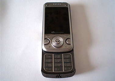 Sony Ericsson W760i:  