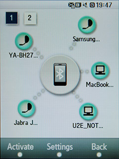 Samsung F480 Touchwiz.   Bluetooth 