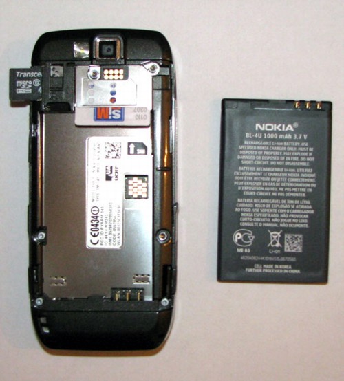    Nokia E66:   