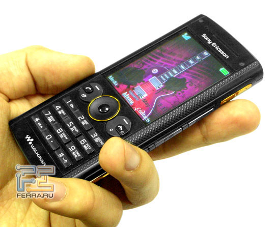 Sony Ericsson W902 1