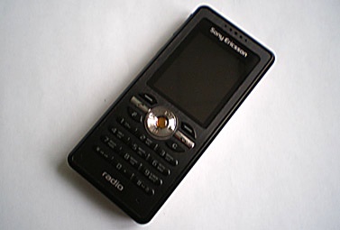 Sony Ericsson R300i:   