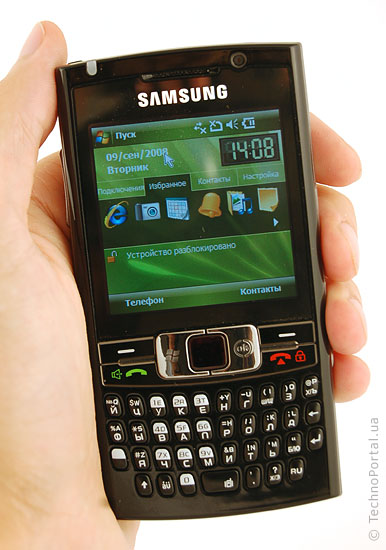 ���������� ��������� � qwerty-�����������: Nokia E71 � Samsung i780