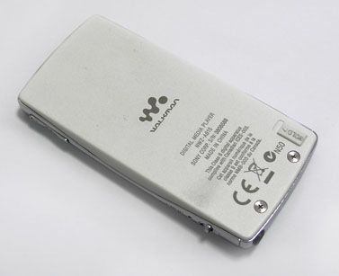 ��������� �������������� ����� Sony NWZ-A810