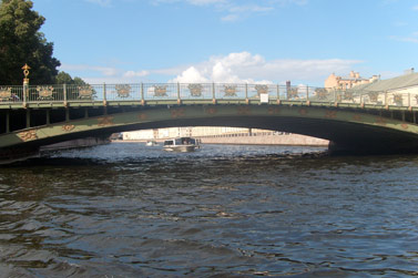 �������� �������� Samsung i7: ���� �� ����