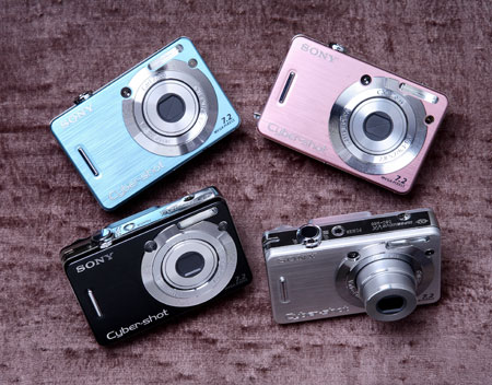  : Sony DSC-W55