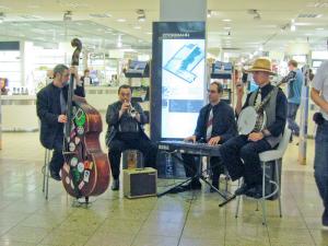 ������ �� ������: Canon IXUS 900