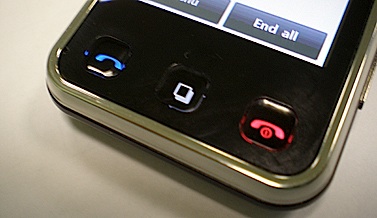 LG KC 910 Renoir: ������� �������������