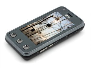 ����� �������� LG KC910 Renoir