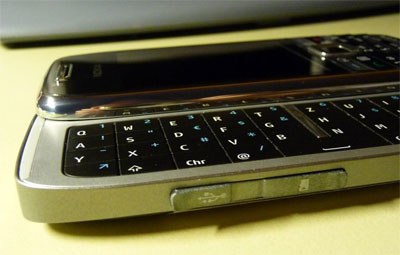 Nokia E75: ������������ �������