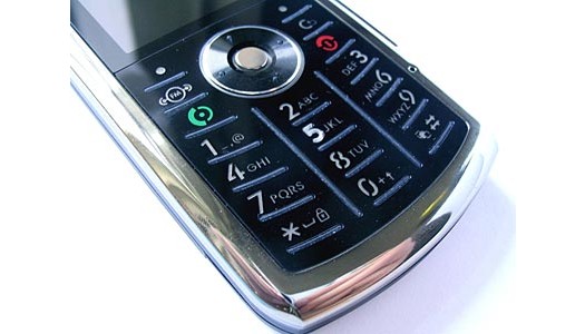 Motorola SLVR L9 � ������������������� ������