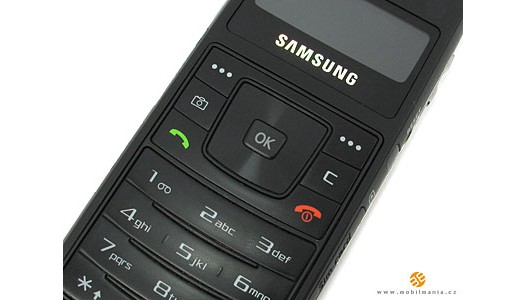 ����� Samsung F300: �������, ������� �� �� ��� �� �����