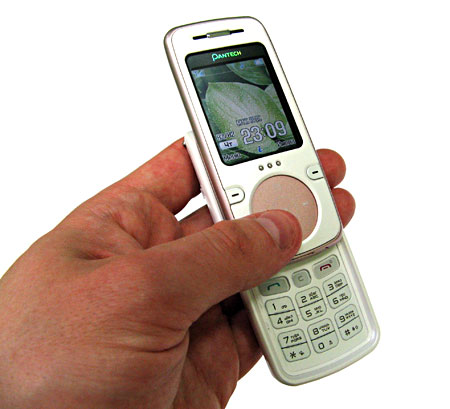 Обзор мобильного телефона Fly MX330