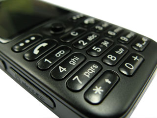 ����� ���������� �������� Samsung E590