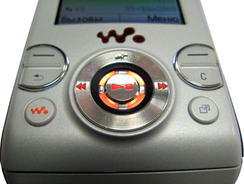    Sony Ericsson W580i
