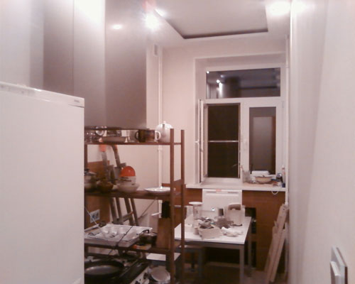 ����� ���������� �������� Samsung J600E