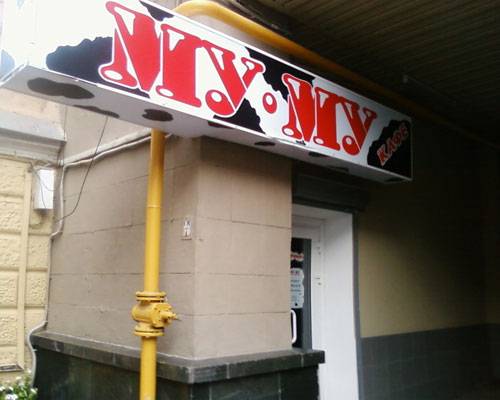 ����� ���������� �������� Samsung J600E