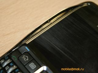 Nokia E71 ��� �������: ����-���� ������ ����������� QWERTY-���������