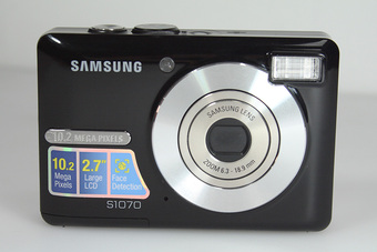 Samsung S1070