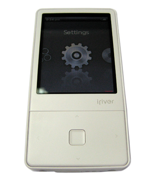  MP3- iriver E100