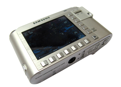   Samsung NV30
