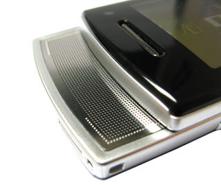 Обзор мобильного телефона Samsung F400