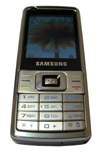    Samsung L700