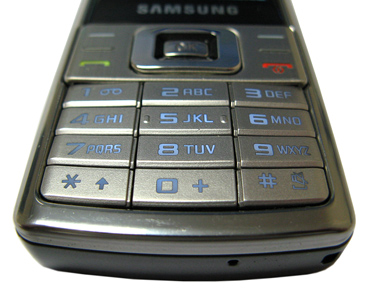    Samsung L700