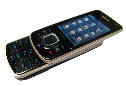    Nokia 6210 Navigator