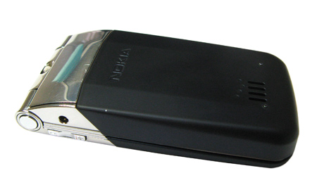 ����� ���������� �������� Nokia 7510 Supernova