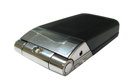 ����� ���������� �������� Nokia 7510 Supernova