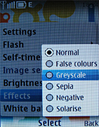 ����� ���������� �������� Nokia 7510 Supernova