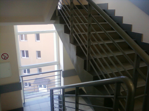 ����� ���������� �������� Samsung B2700